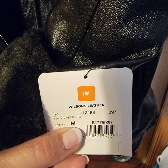 Winter jacket - Picture 2 of 6